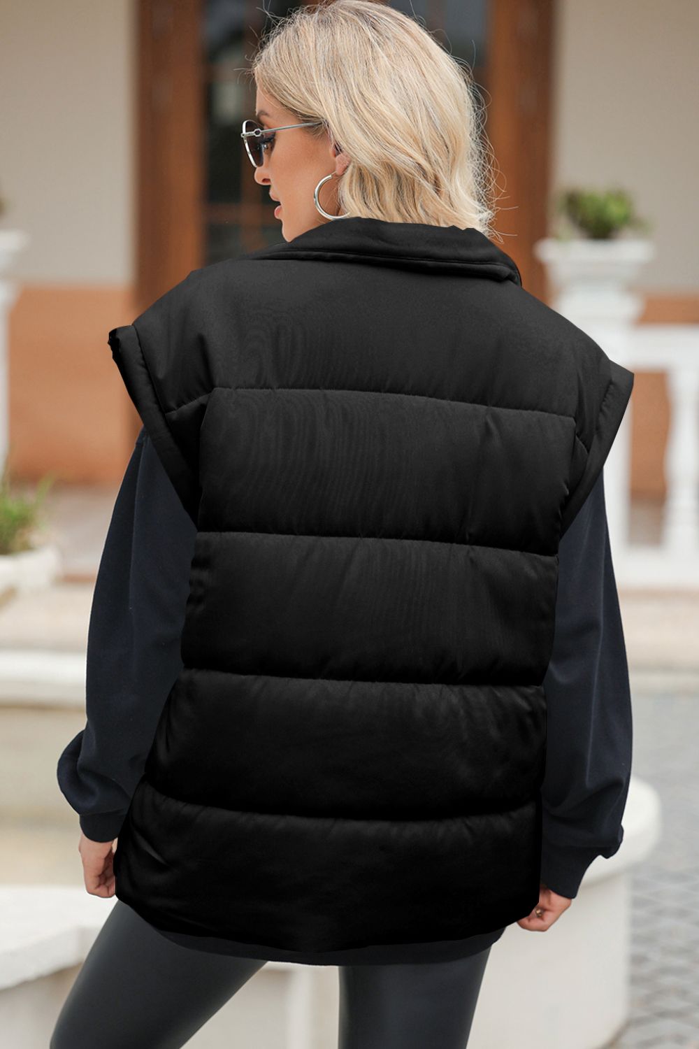 Zip-Up Puffer Vest Coat with Pockets – Cozy & Versatile Outerwear