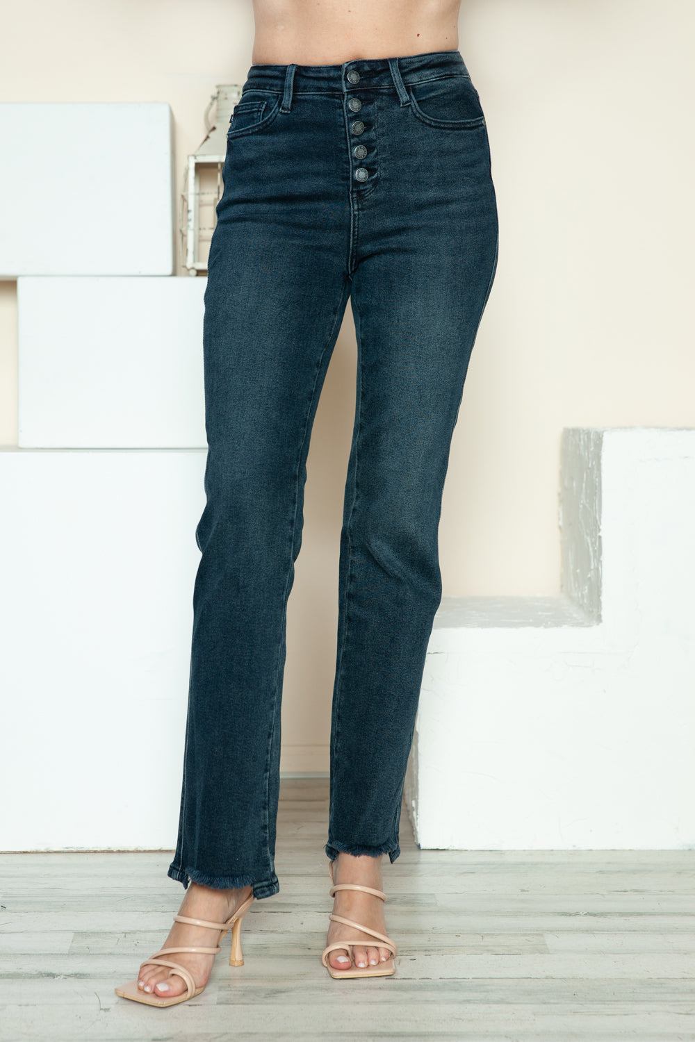 Laid-Back Luxe Distressed Straight Jeans