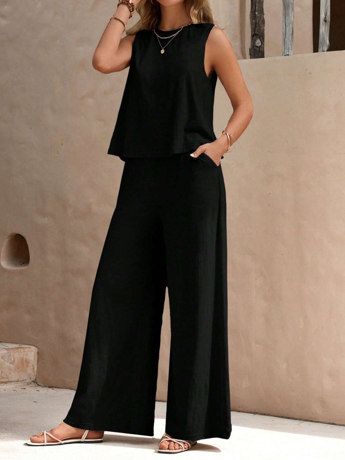 Title: Round Neck Sleeveless Top and Wide Leg Pants Set – Simple & Sophisticated Two-Piece