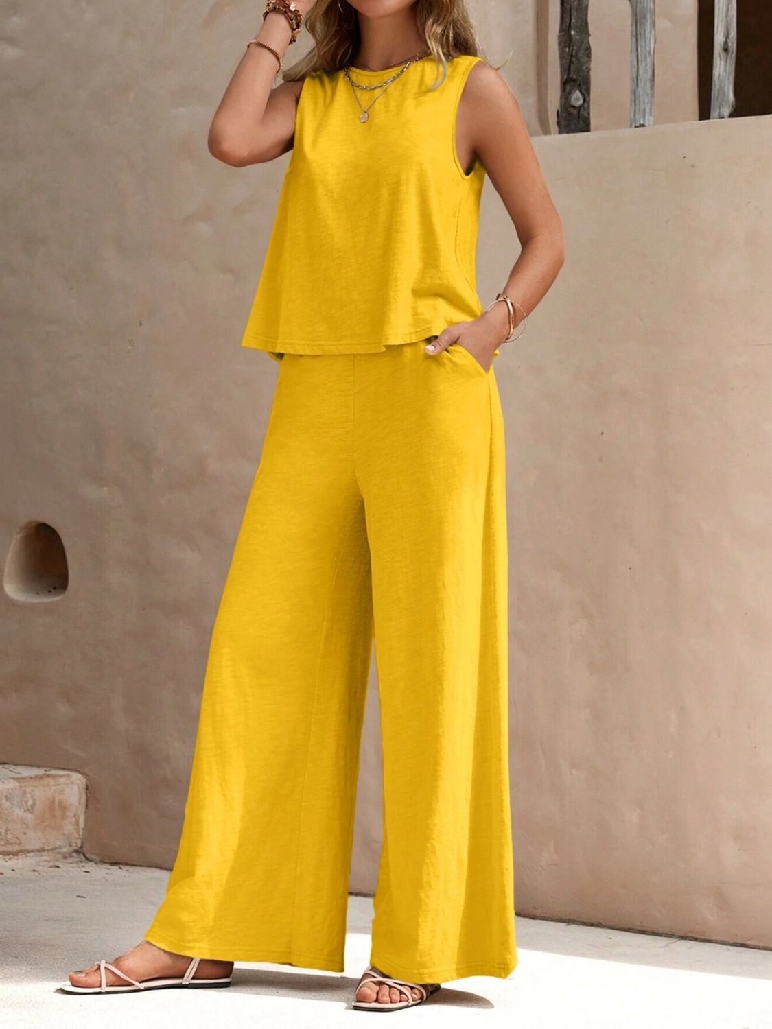 Title: Round Neck Sleeveless Top and Wide Leg Pants Set – Simple & Sophisticated Two-Piece